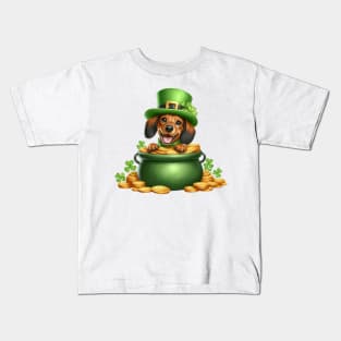 St Patricks Day Dachshund Dog Kids T-Shirt